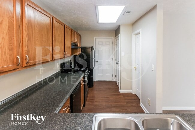 Photo - 5110 Stanhope Ln