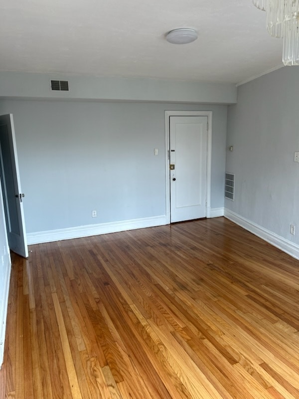 Photo - 7355 Lindell Blvd