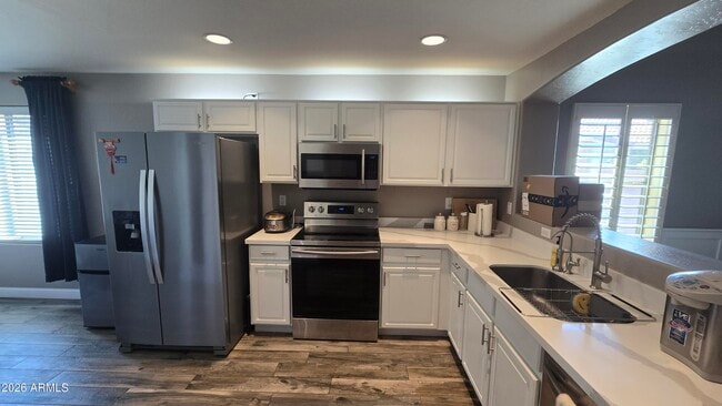 Photo - 3423 E Crescent Way