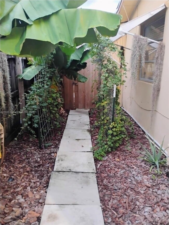 Photo - 0 Thomas St Unit 1