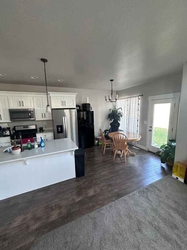 Photo - 652 Fall Creek Dr