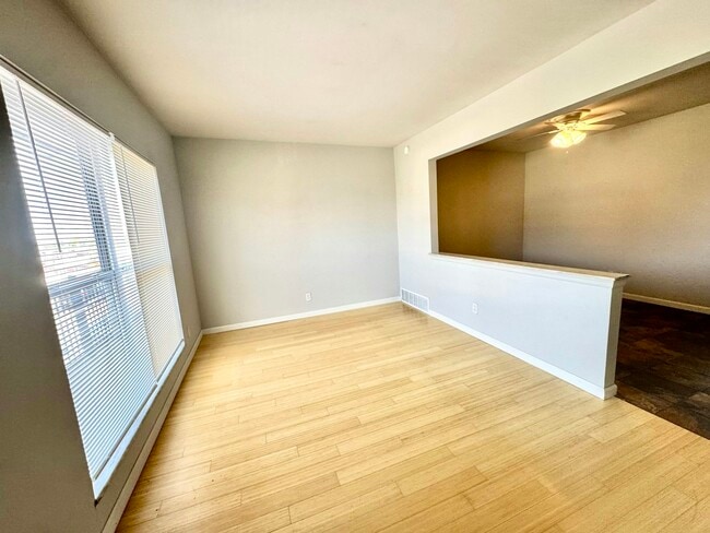 Photo - 5225 Southwest Ave Unit 206