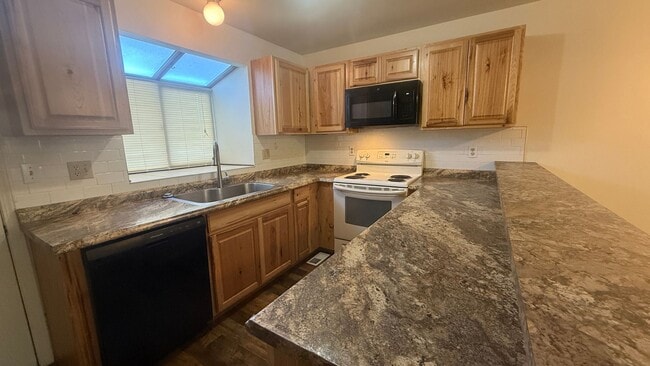 Photo - Charming 2 Bedroom Nestled in Discovery at...