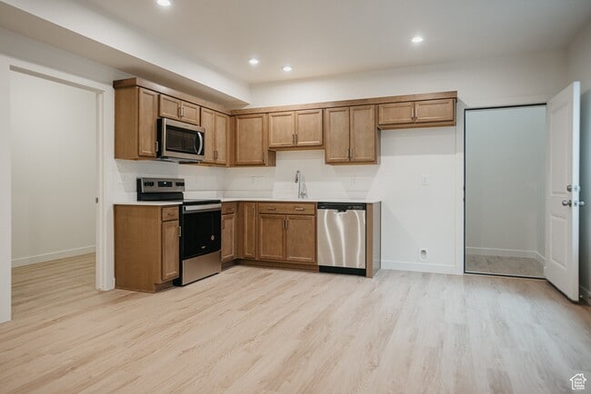 Photo - 5204 S Century Wy
