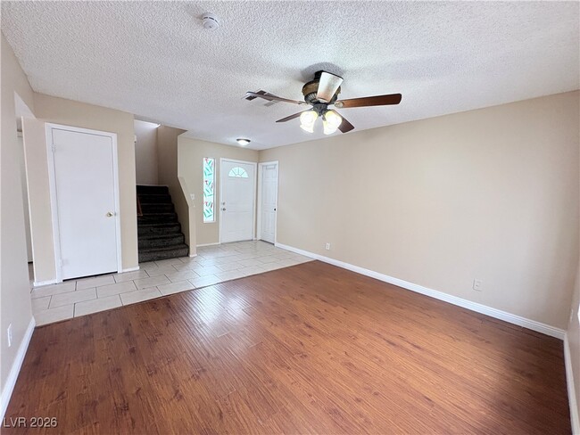 Photo - 1259 Prairie View Dr