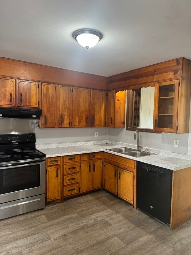 Photo - 1515 Rosedale Ave