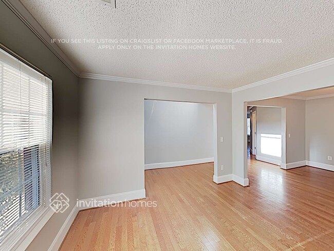 Photo - 5923 Leawood Run Ct