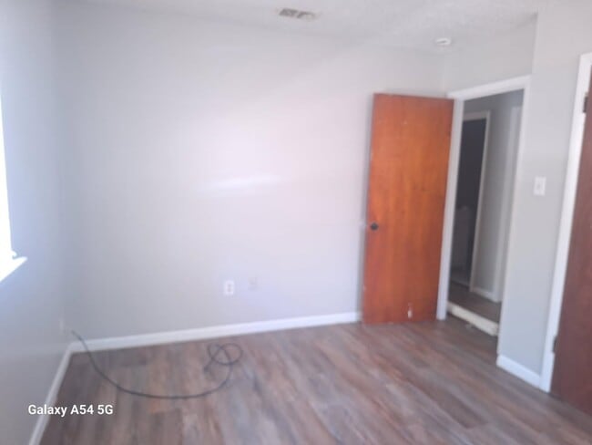 Photo - 2209 Wolf Ridge Rd