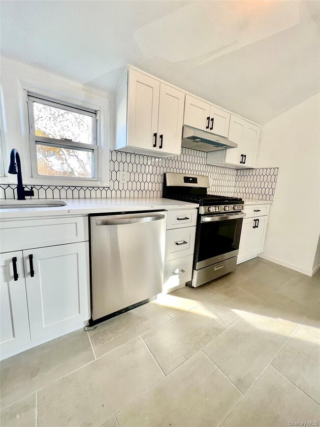 Photo - 1525 Mamaroneck Ave Unidad 2