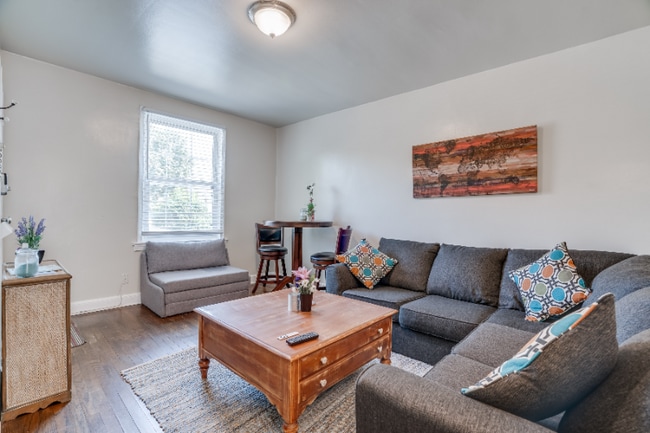 Photo - 1825 H St NE