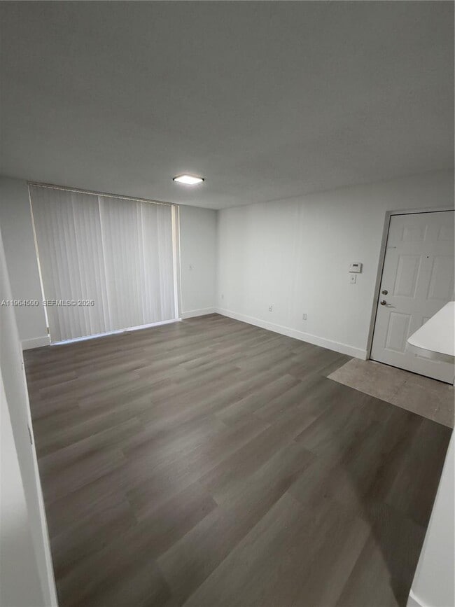 Photo - 12172 St.Andrews Pl Unidad 209