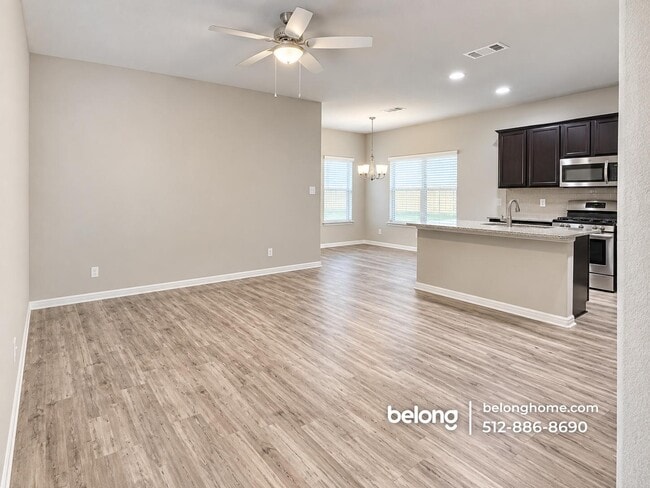 3057 Blantyre Bnd