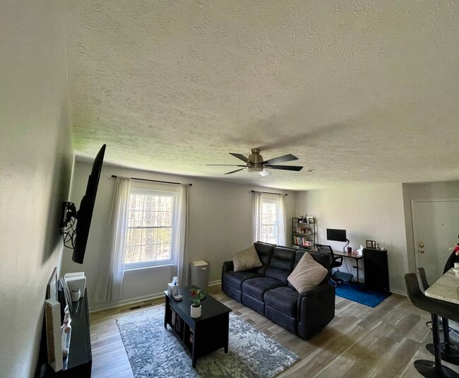 Photo - 7010 Carriage Hill Dr Unit 202