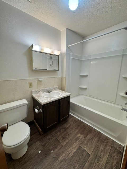58 Dunlop Ave Unit 7