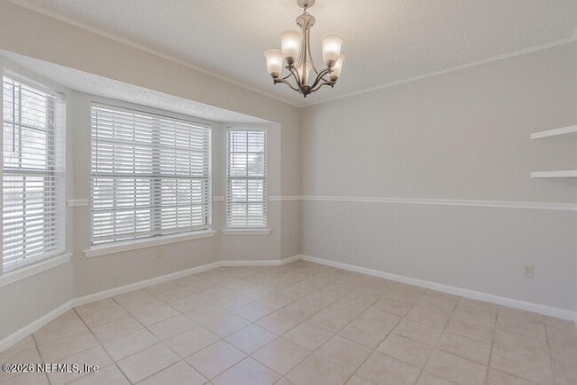 Photo - 1784 Chandelier Cir W