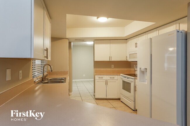 Photo - 1108 SW 22nd Terrace