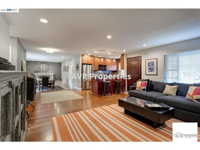 Photo - Solar panel, gorgeous, single family home