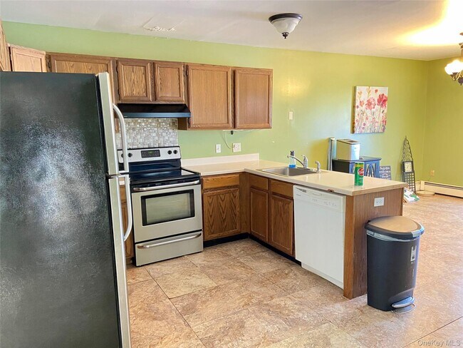 Photo - 38 Edmunds Ln