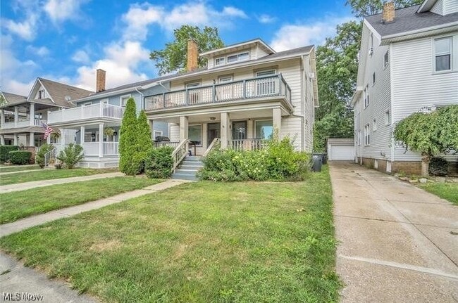 Photo - 1275 Donald Ave