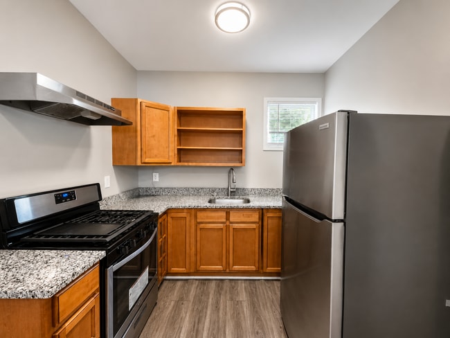 330 Cumberland Ave Unit 330 Cumberland Ave - A