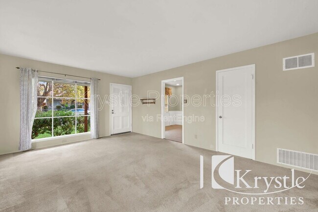 Photo - 791 Rosewood Ave