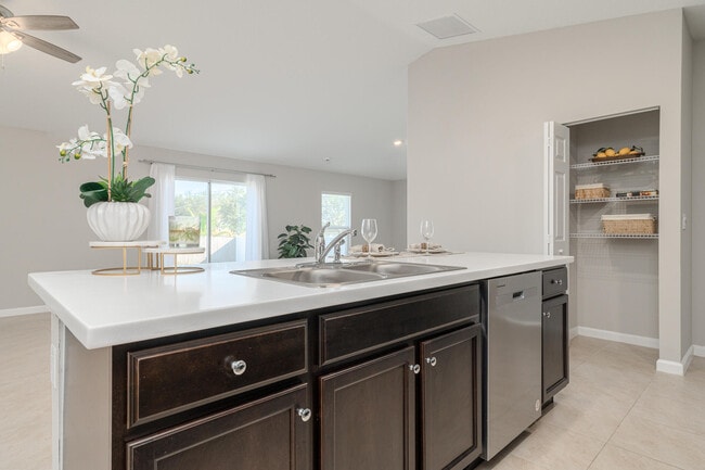 Photo - 3197 SW Armucher St