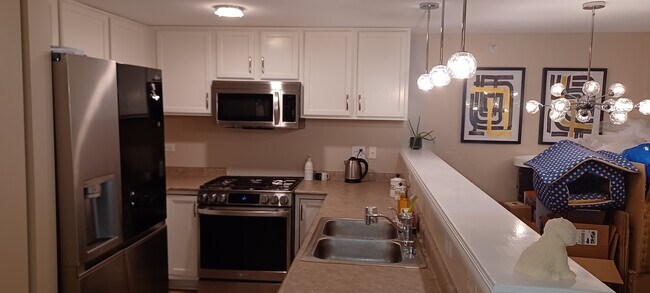 1111 Burlington Ave Unit 215
