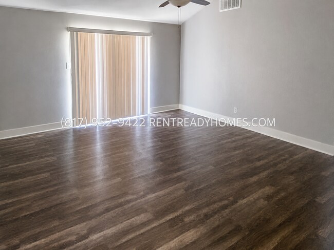 5606 Maywood Dr