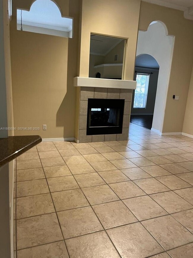 Photo - 6 Westbury Ln