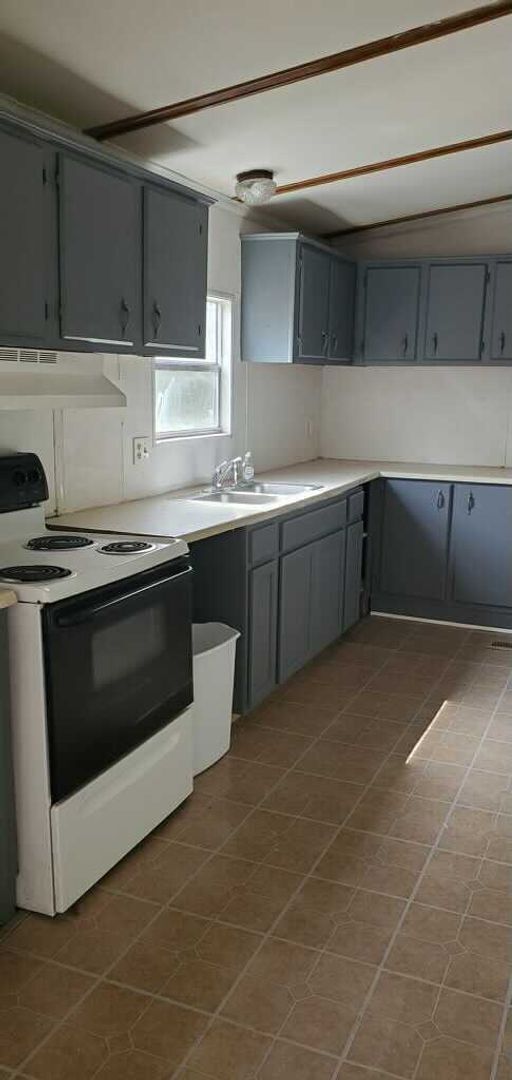 Photo - APPROVED SECTION 8 VOUCHERS ONLY! 2 Bedroo...