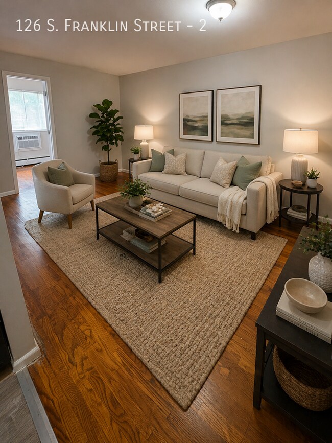 Photo - 126 S Franklin St Unit 2