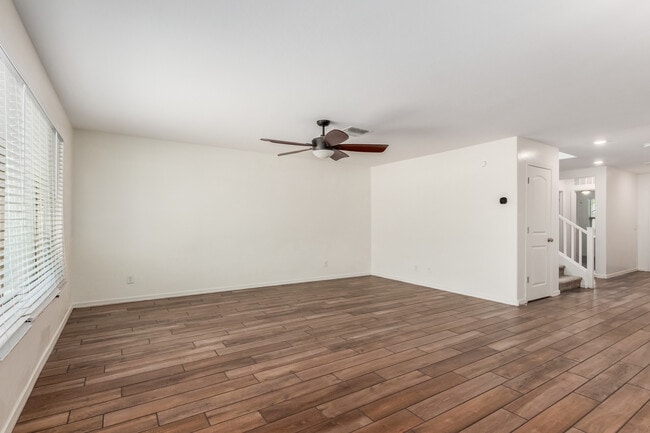 Photo - 25548 W Euclid Ave