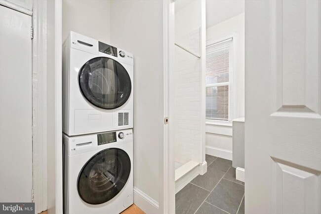 Building Photo - 718-20 S 3rd St Unit 2R
