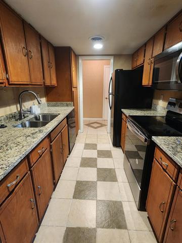 Photo - 558 E Avenue J Unit A