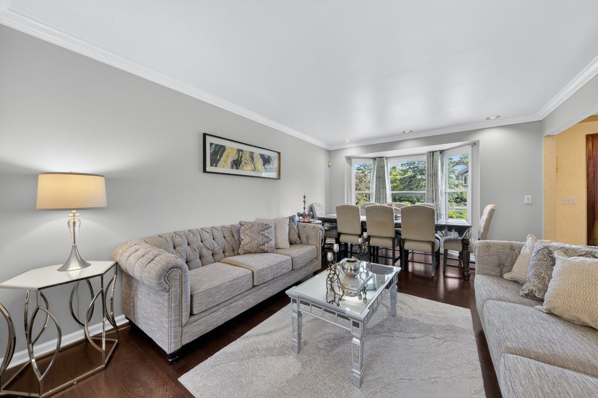 Photo - 30118 Kingsway Dr