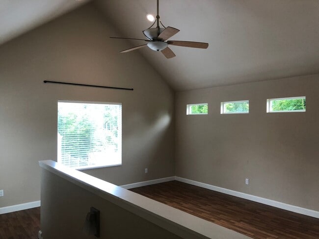 Photo - 4511 Depew Ave Unit B