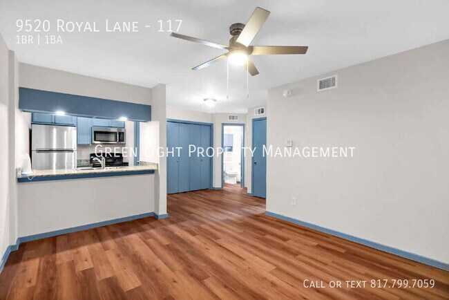 Photo - 9520 Royal Ln Unidad 117