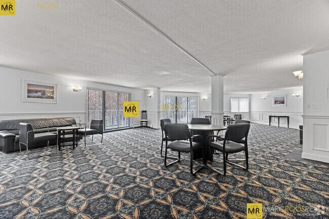 Building Photo - 131 Coolidge Ave Unit 420 Rental