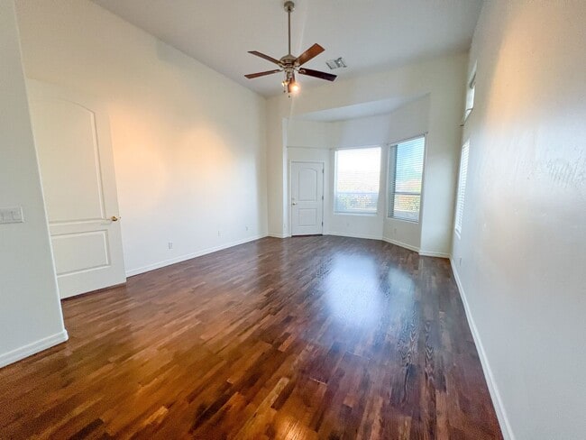 Photo - HOUSE - CORNVILLE/COTTONWOOD -GYM/POOL- VERDE SANTA FE / LA PRIVADA