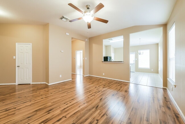 Photo - 15538 Anton Dr