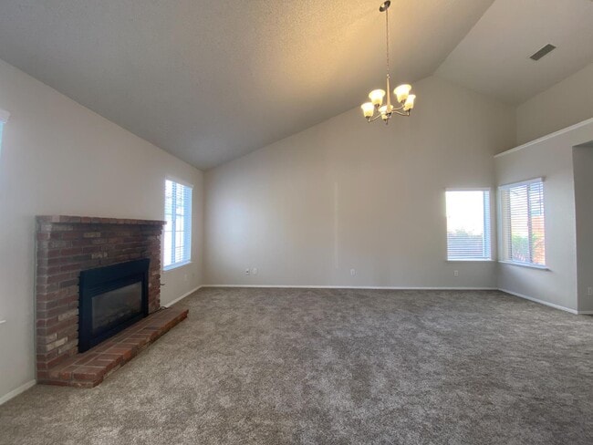 Photo - 1868 E Houston Ave