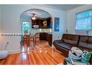 Photo - 4501 Prairie Ave