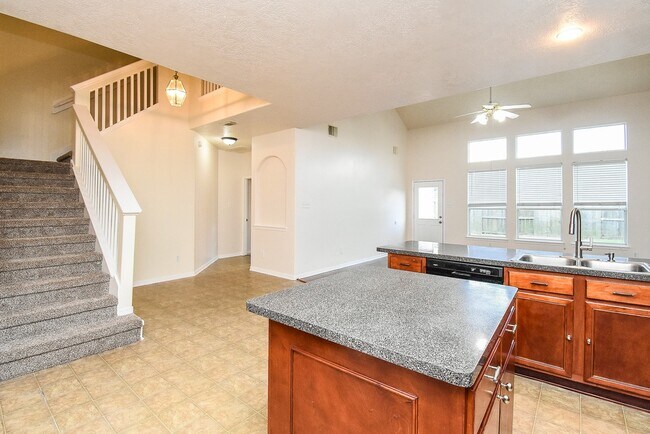 Photo - 19327 Poppy Grove Ln