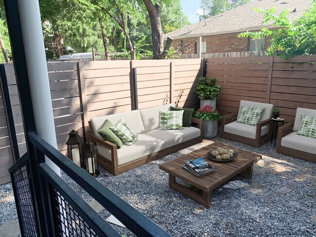 Photo - 4710 Munger Avenue