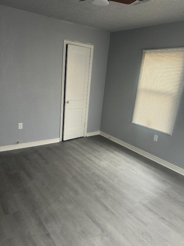 Photo - 503 E Zion St