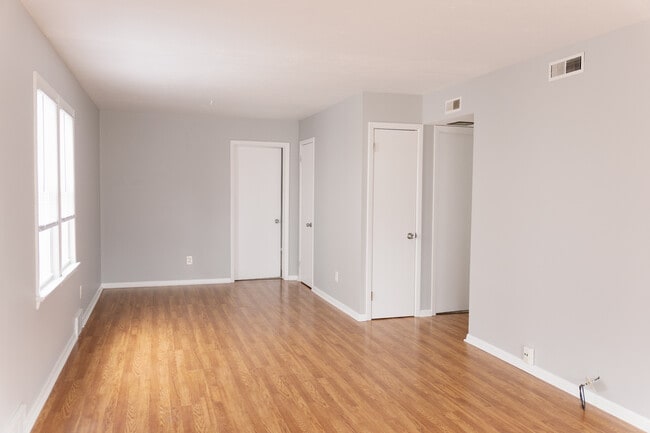 Photo - 12302 Milligan Ave