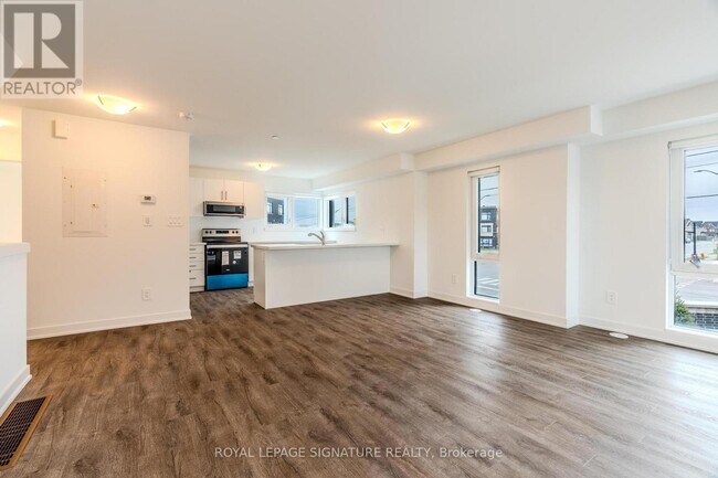 Photo - 35 Romilly Ave