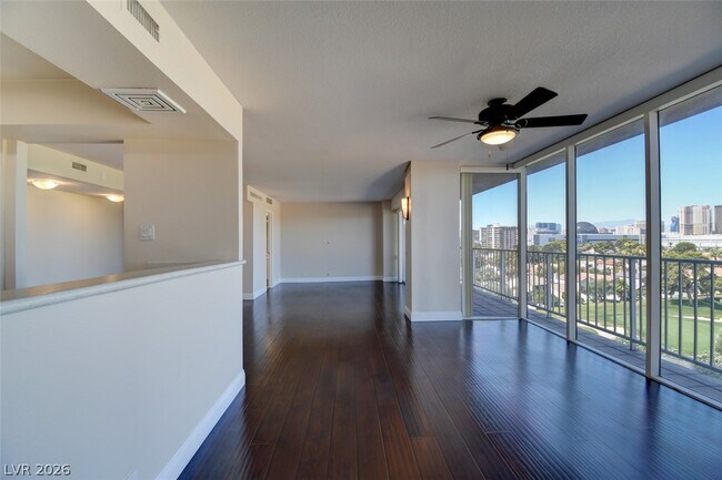 Photo - 3111 Bel Air Dr Unit 8E