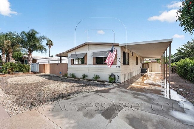 Building Photo - Charming 3 -Bedroom, 2-Bath Manufactured Home in Lake Elsinore!