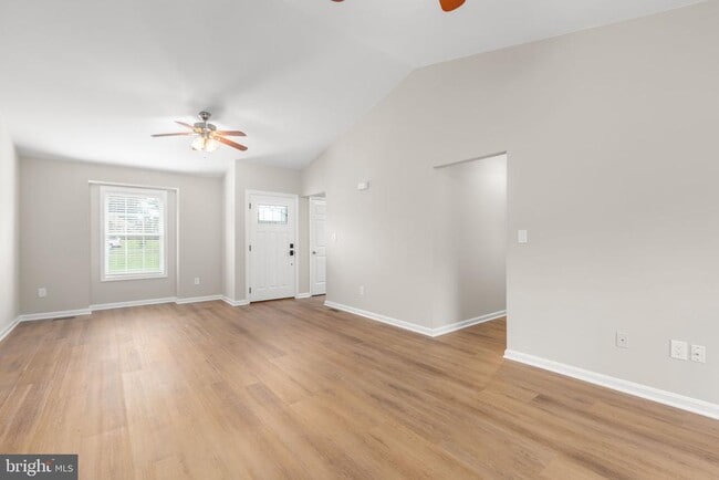 Photo - 205 Old Landing Ct
